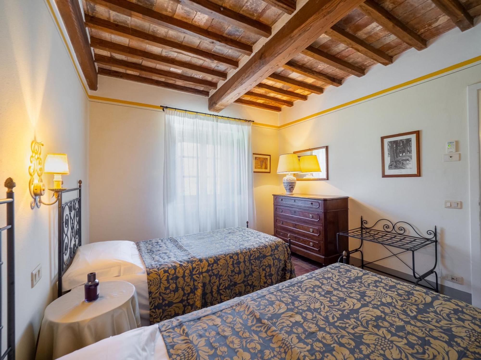 Hotel Borgo San Pietro 4*